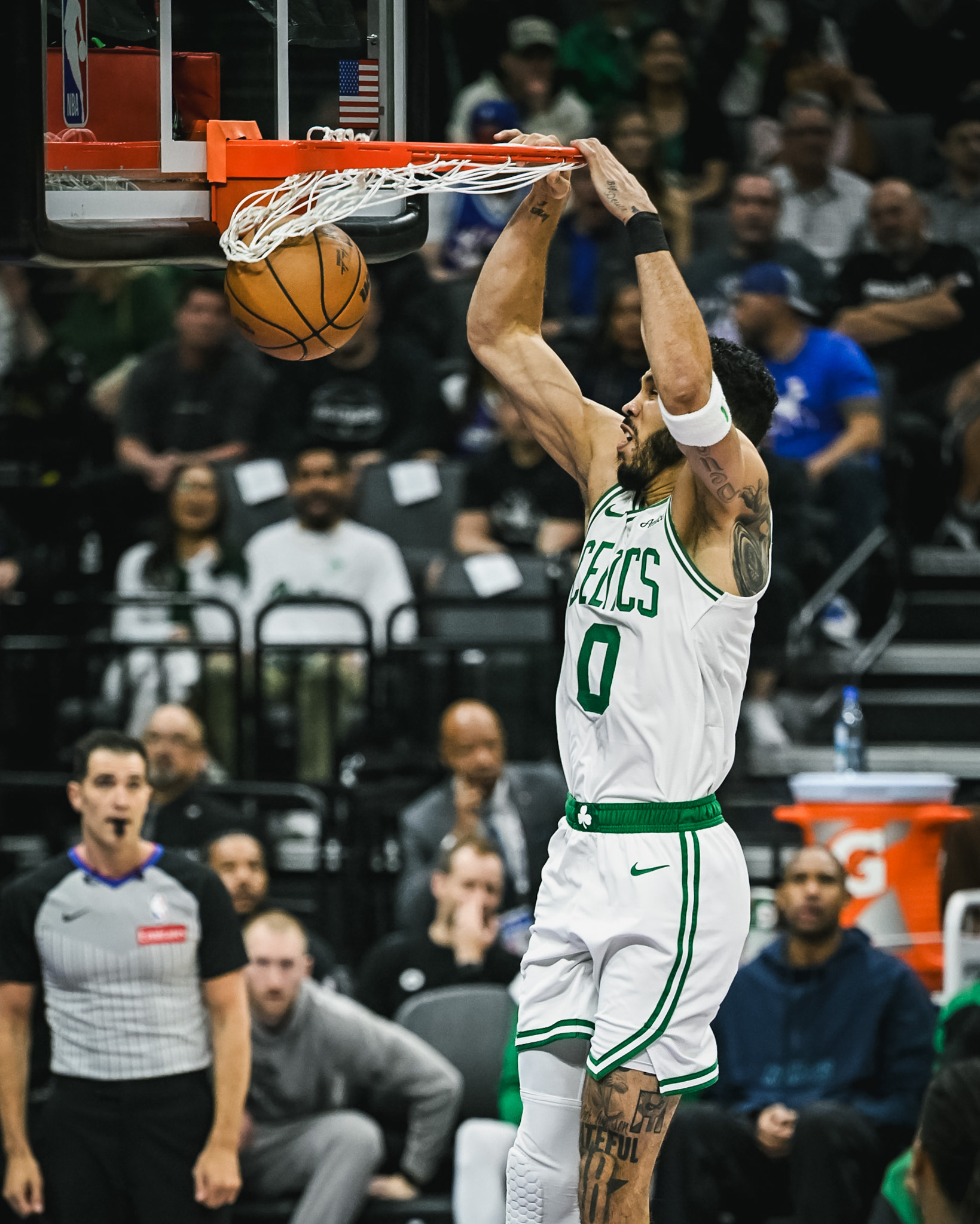 独行侠翻盘爵士，塔图姆高光表现