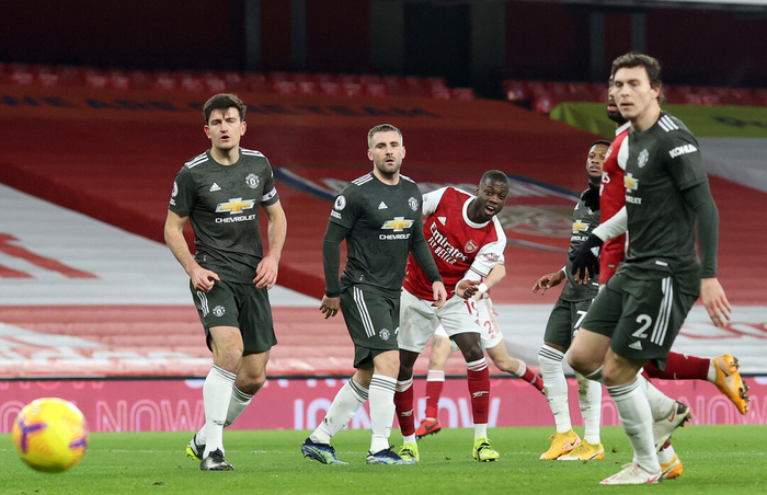 荷兰翻盘曼城,布鲁诺带队取胜 荷兰翻盘曼城,布鲁诺带队取胜