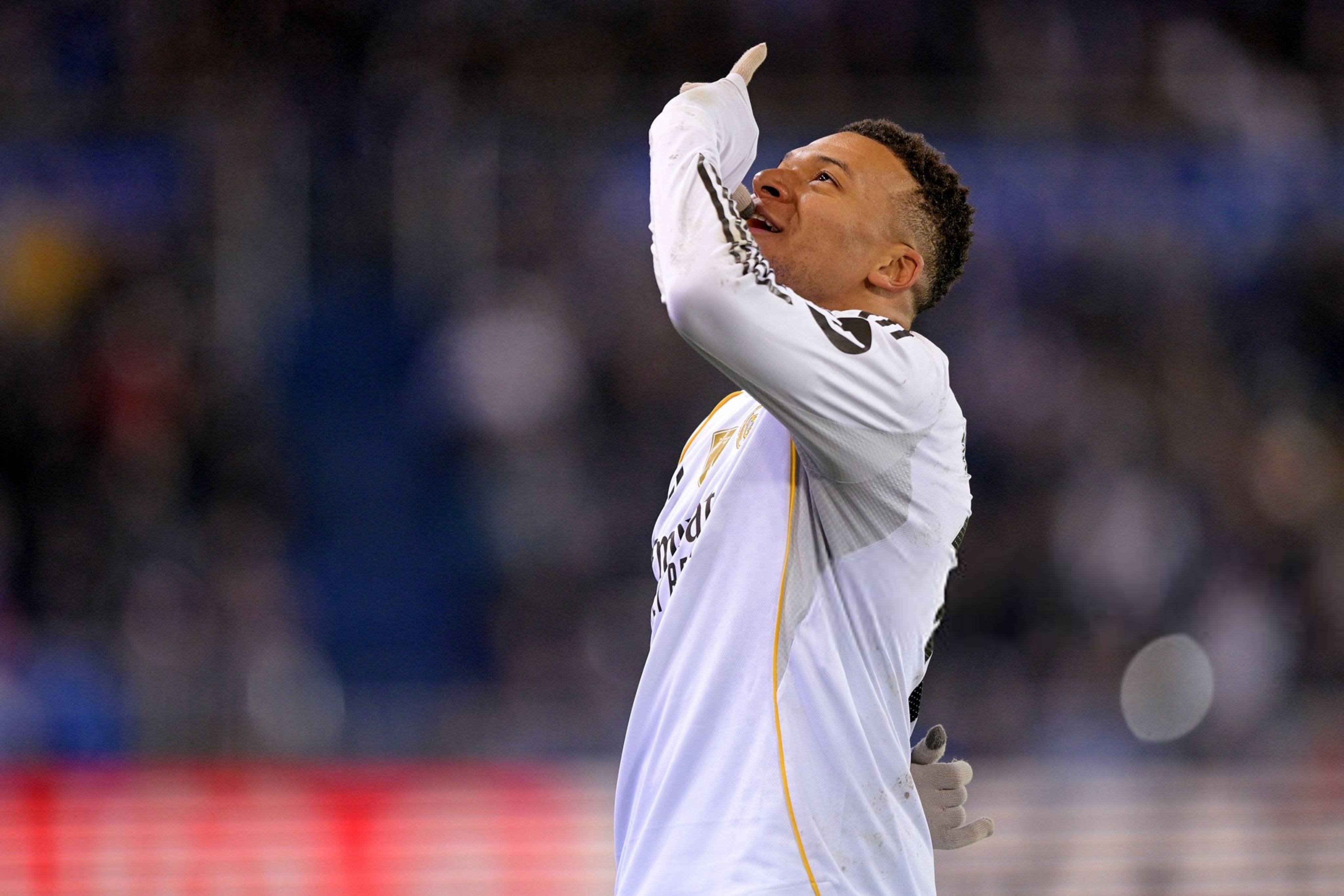 开云体育平台APP-波兰翻盘曼城，姆巴佩状态火热